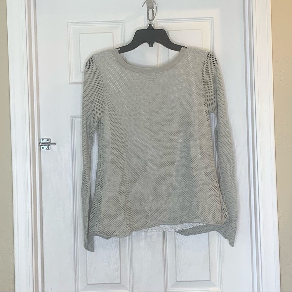 Sundance Thermal Waffle Knit Popover Top Gray Size Medium